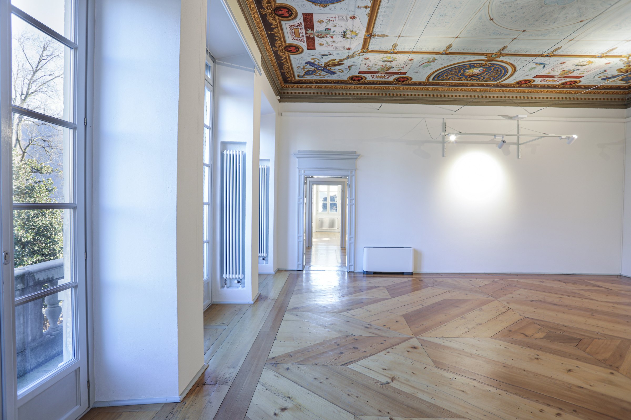 Historischer Saal im ersten Stock der Villa Ciani